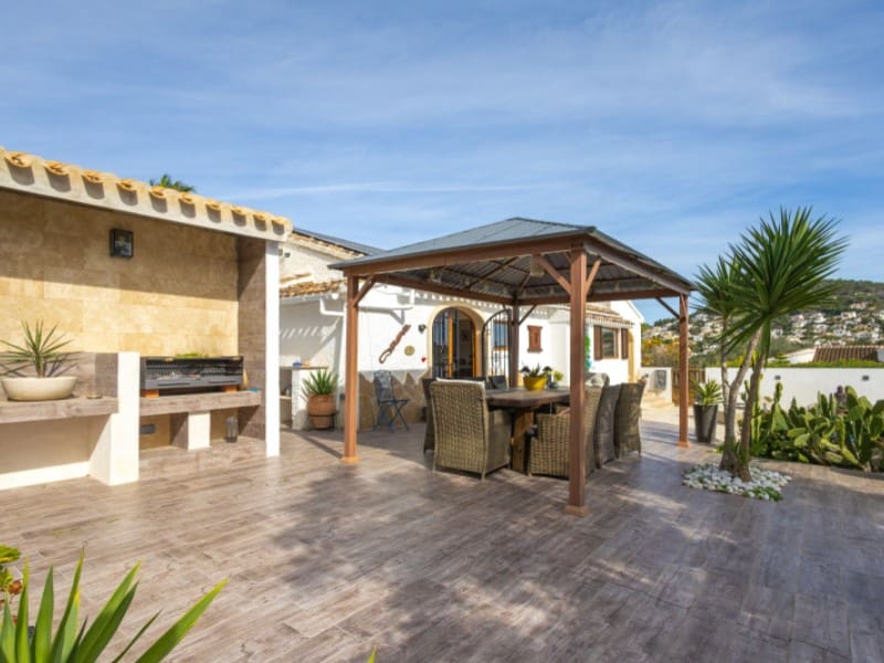 4 sypialnia Willa na sprzedaż w Javea / Xabia z basenem garażem - 1 595 000 € (Ref: 9627660)