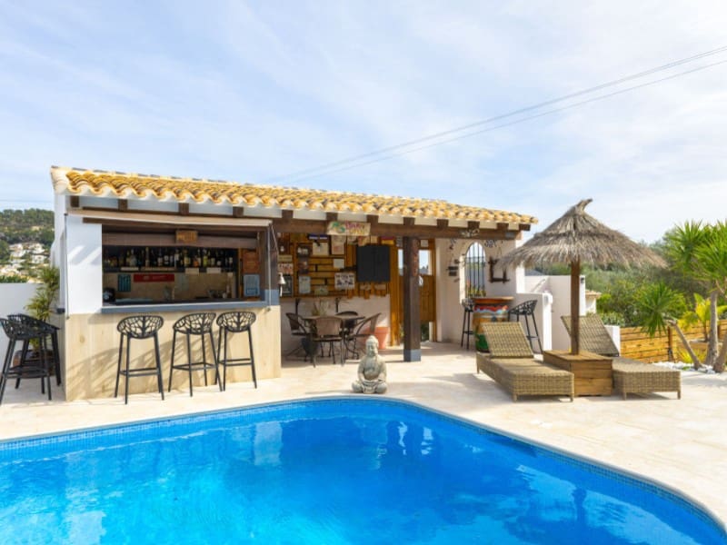 4 sypialnia Willa na sprzedaż w Javea / Xabia z basenem garażem - 1 595 000 € (Ref: 9627660)