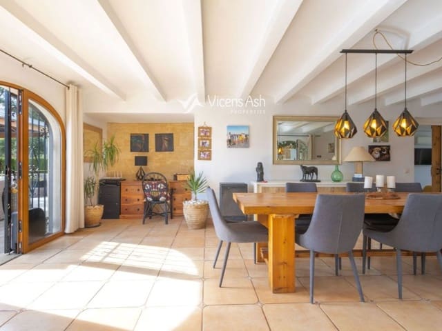4 quarto Moradia para venda em Partides comunes - Adsubia, Javea / Xàbia com piscina garagem - 1 595 000 € (Ref: 9627660)