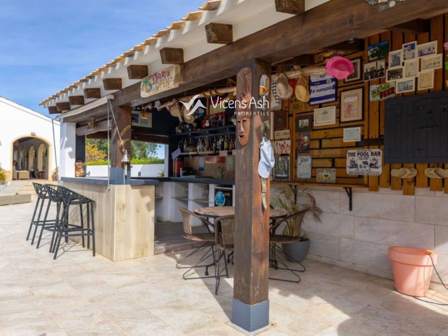 4 sypialnia Willa na sprzedaż w Javea / Xabia z basenem garażem - 1 595 000 € (Ref: 9627660)