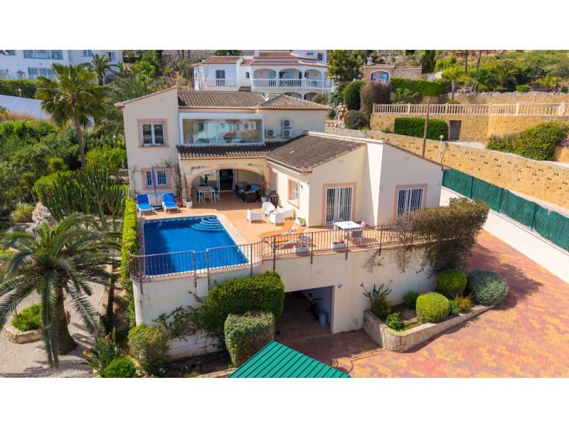 4 slaapkamer Villa te koop in Javea / Xabia met zwembad garage - € 995.000 (Ref: 9627661)
