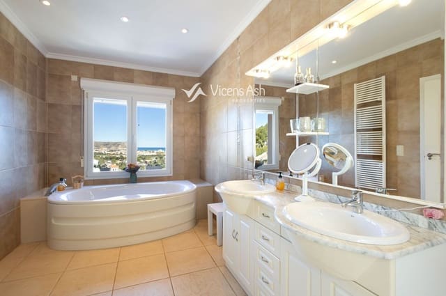 4 Zimmer Haus zu verkaufen in Adsubia, Javea / Xàbia mit Pool Garage - 995.000 € (Ref: 9627661)