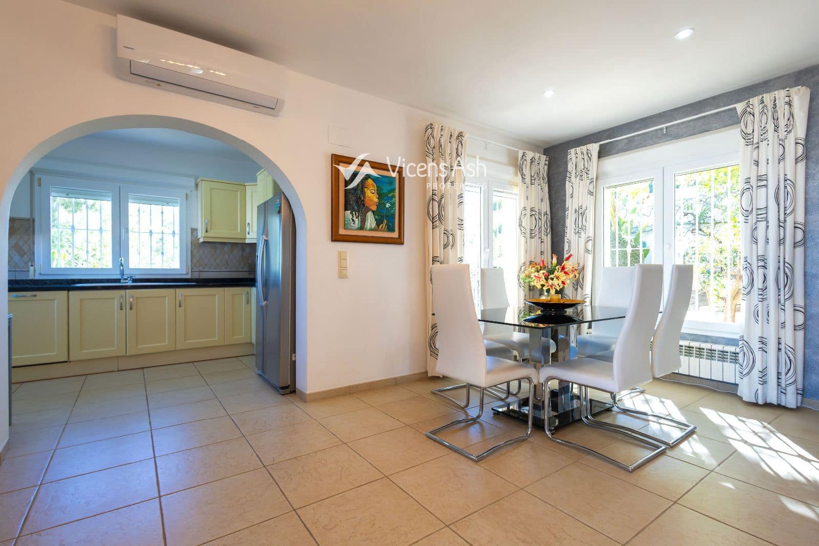 4 soverom Hus til salgs i Adsubia med svømmebasseng garasje - € 995 000 (Ref: 9627661)