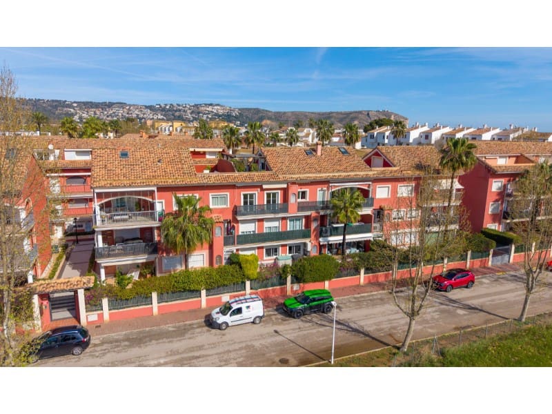 4 bedroom Apartment for sale in Javea / Xabia with pool - € 620,000 (Ref: 9651826)