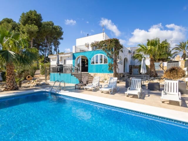 4 slaapkamer Villa te koop in Cap Martí - El Tossalet - Pinomar, Javea / Xàbia - € 725.000 (Ref: 9651827)