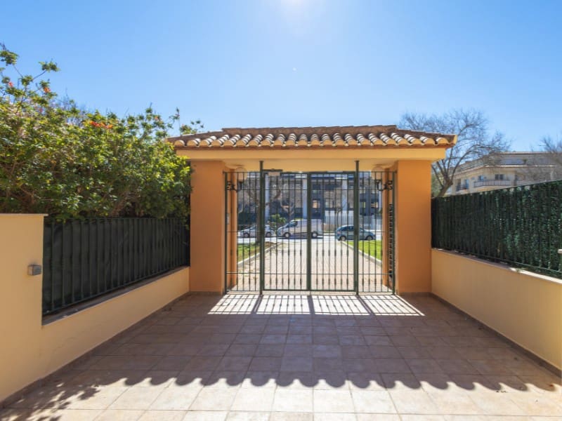 2 bedroom Apartment for sale in Javea / Xabia with pool - € 395,000 (Ref: 9686307)