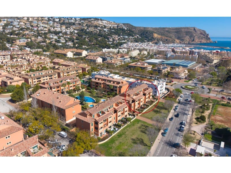 2 bedroom Apartment for sale in Javea / Xabia with pool - € 395,000 (Ref: 9686307)