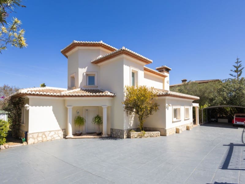 3 bedroom Villa for sale in Javea / Xabia with pool - € 949,000 (Ref: 9690482)