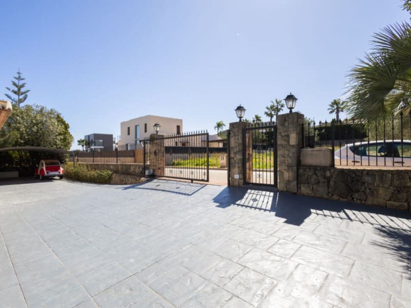 3 bedroom Villa for sale in Javea / Xabia with pool - € 949,000 (Ref: 9690482)