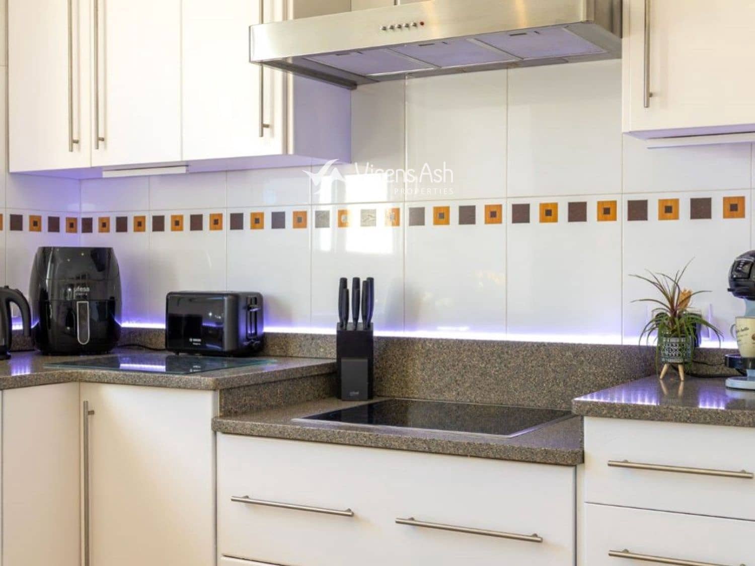 3 bedroom Townhouse for sale in Javea / Xabia with pool - € 949,000 (Ref: 9690482)