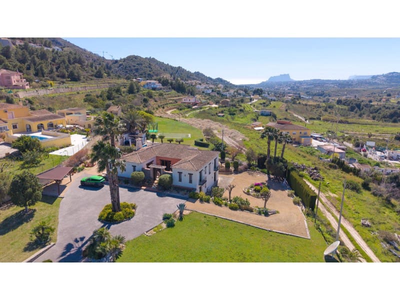 5 chambre Villa/Maison à vendre à Benitachell / Benitatxell avec piscine - 1 150 000 € (Ref: 9714832)