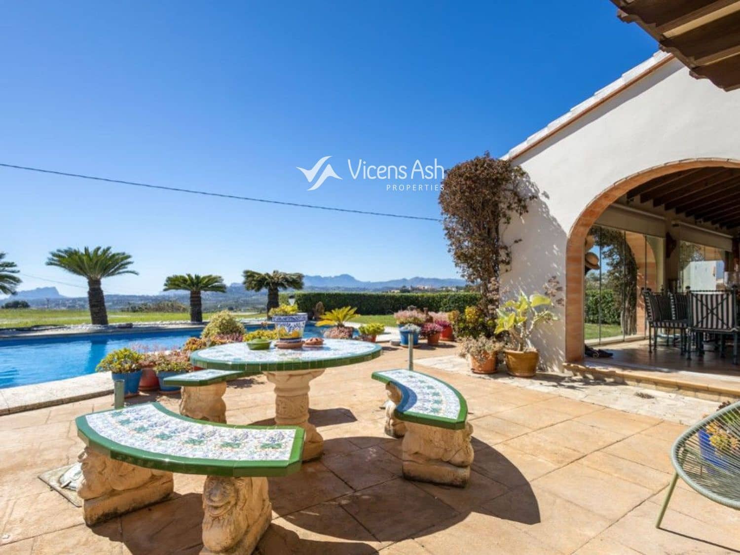 5 bedroom Townhouse for sale in Benitachell / Benitatxell with pool - € 1,150,000 (Ref: 9714832)