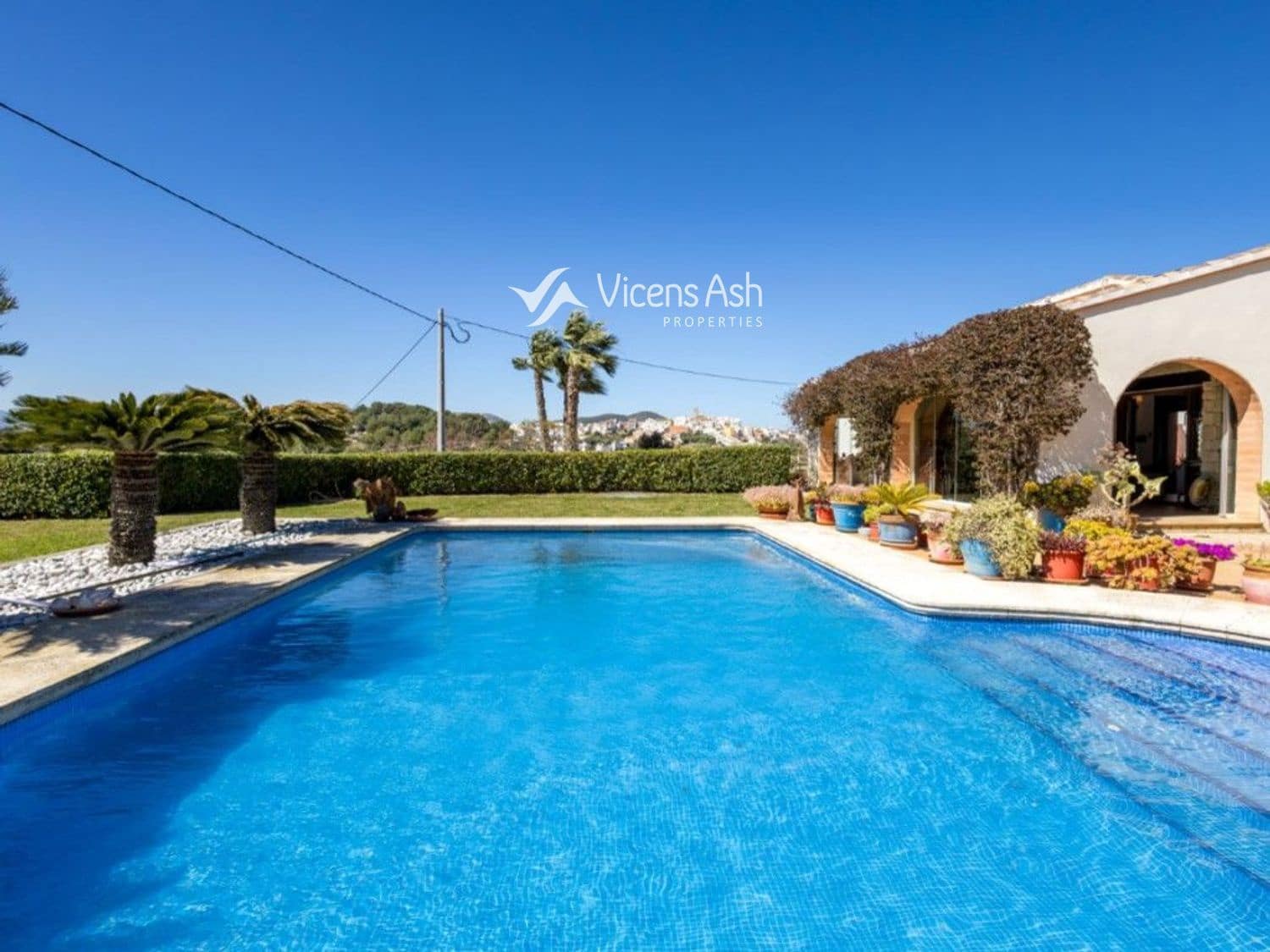 5 bedroom Townhouse for sale in Benitachell / Benitatxell with pool - € 1,150,000 (Ref: 9714832)