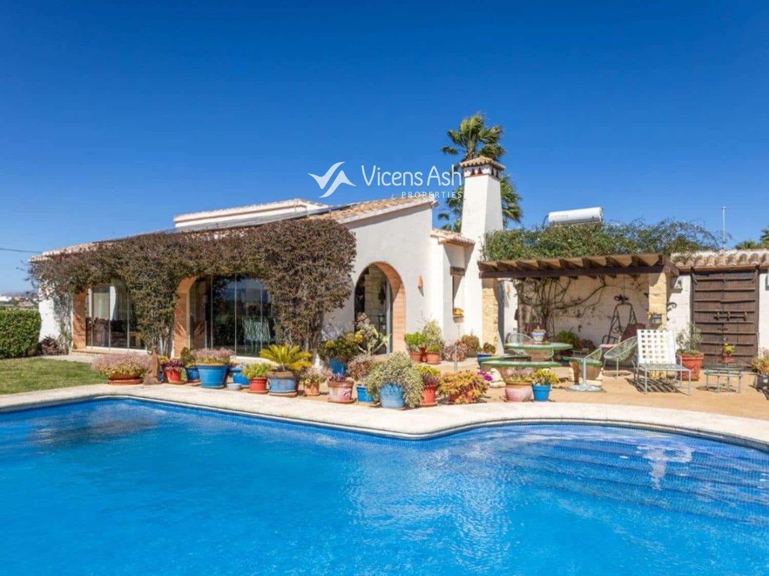 5 bedroom Townhouse for sale in Benitachell / Benitatxell with pool - € 1,150,000 (Ref: 9714832)