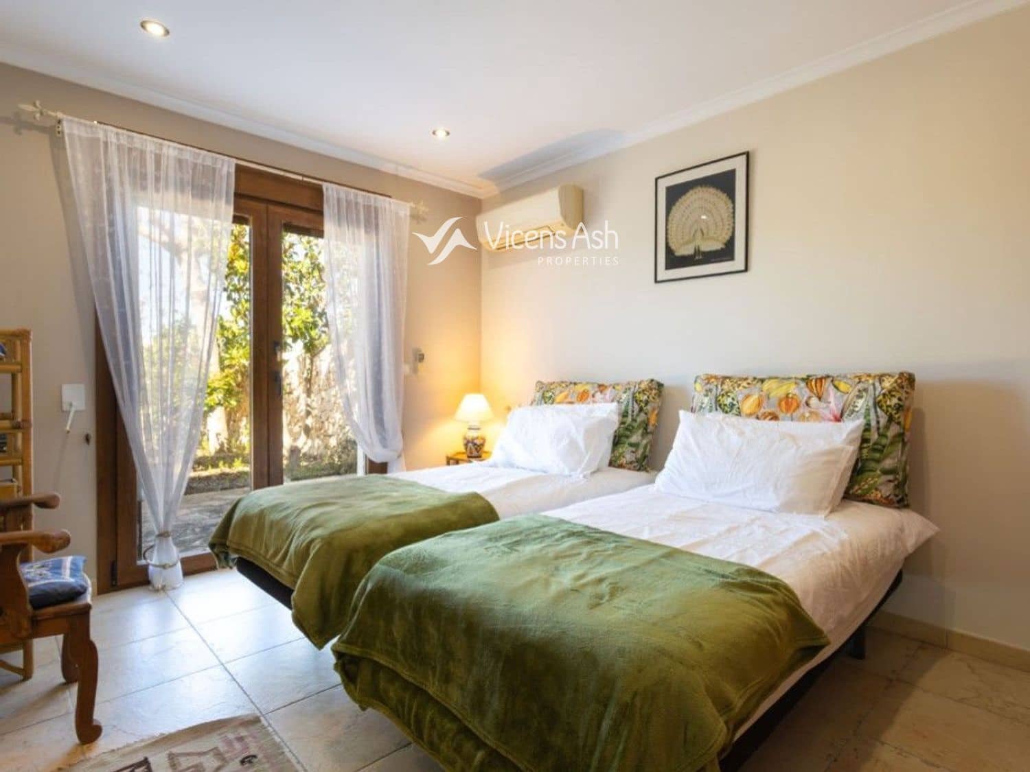 5 bedroom Townhouse for sale in Benitachell / Benitatxell with pool - € 1,150,000 (Ref: 9714832)