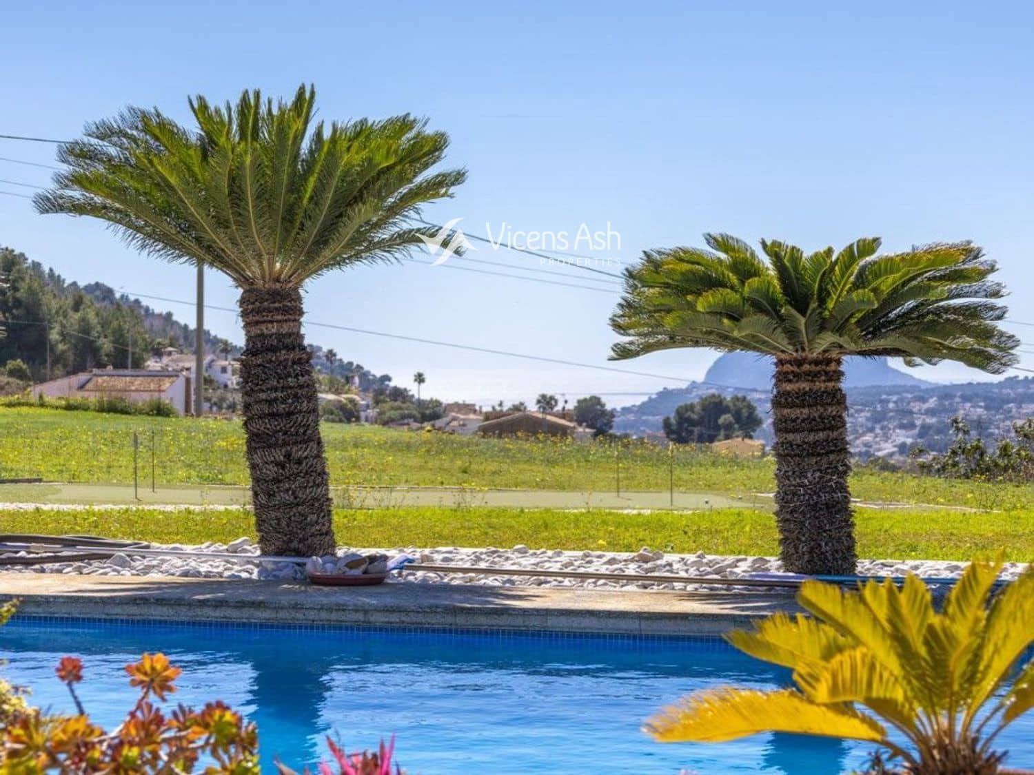 5 bedroom Townhouse for sale in Benitachell / Benitatxell with pool - € 1,150,000 (Ref: 9714832)