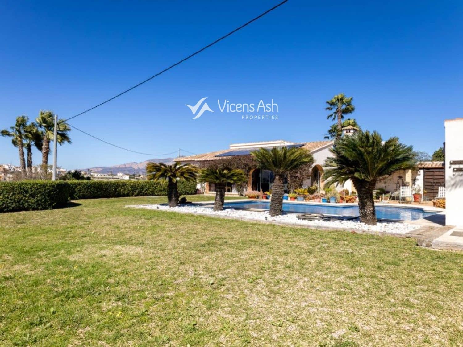 5 bedroom Townhouse for sale in Benitachell / Benitatxell with pool - € 1,150,000 (Ref: 9714832)
