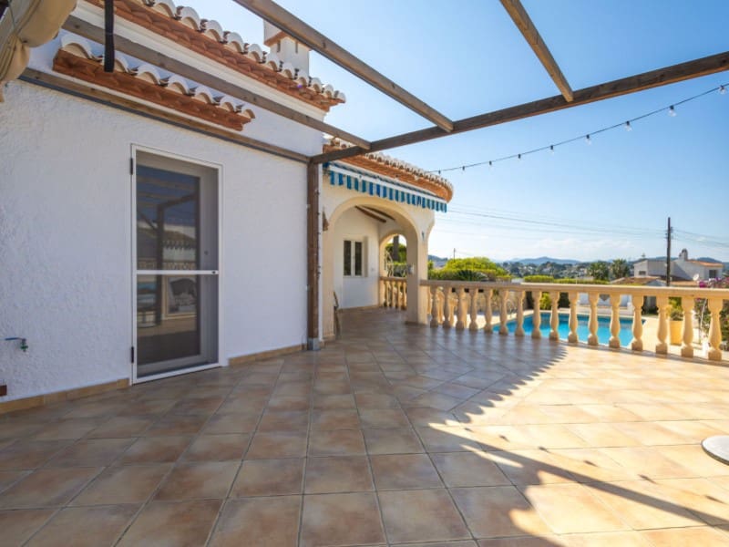 4 makuuhuone Huvila myytävänä paikassa Javea / Xabia mukana uima-altaan 
autotalli - 599 000 € (Ref: 9726721)