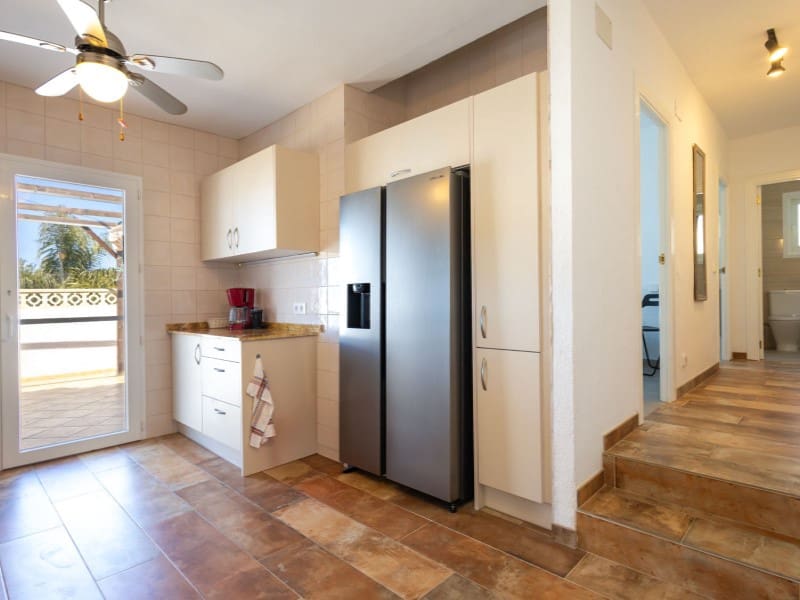 4 makuuhuone Huvila myytävänä paikassa Javea / Xabia mukana uima-altaan 
autotalli - 599 000 € (Ref: 9726721)