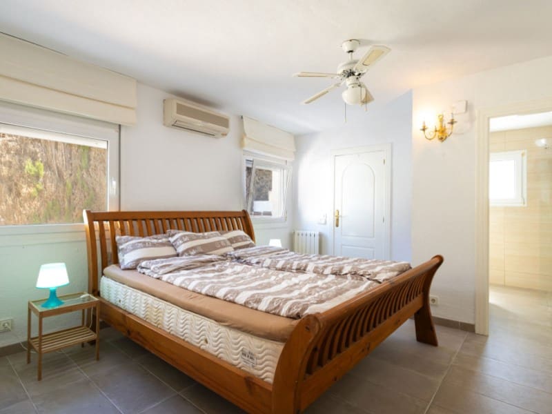 4 makuuhuone Huvila myytävänä paikassa Javea / Xabia mukana uima-altaan 
autotalli - 599 000 € (Ref: 9726721)