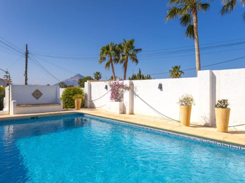 4 makuuhuone Huvila myytävänä paikassa Javea / Xabia mukana uima-altaan 
autotalli - 599 000 € (Ref: 9726721)