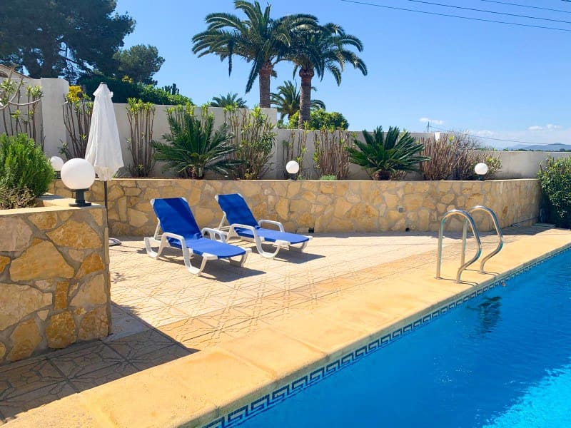 4 makuuhuone Huvila myytävänä paikassa Javea / Xabia mukana uima-altaan 
autotalli - 599 000 € (Ref: 9726721)