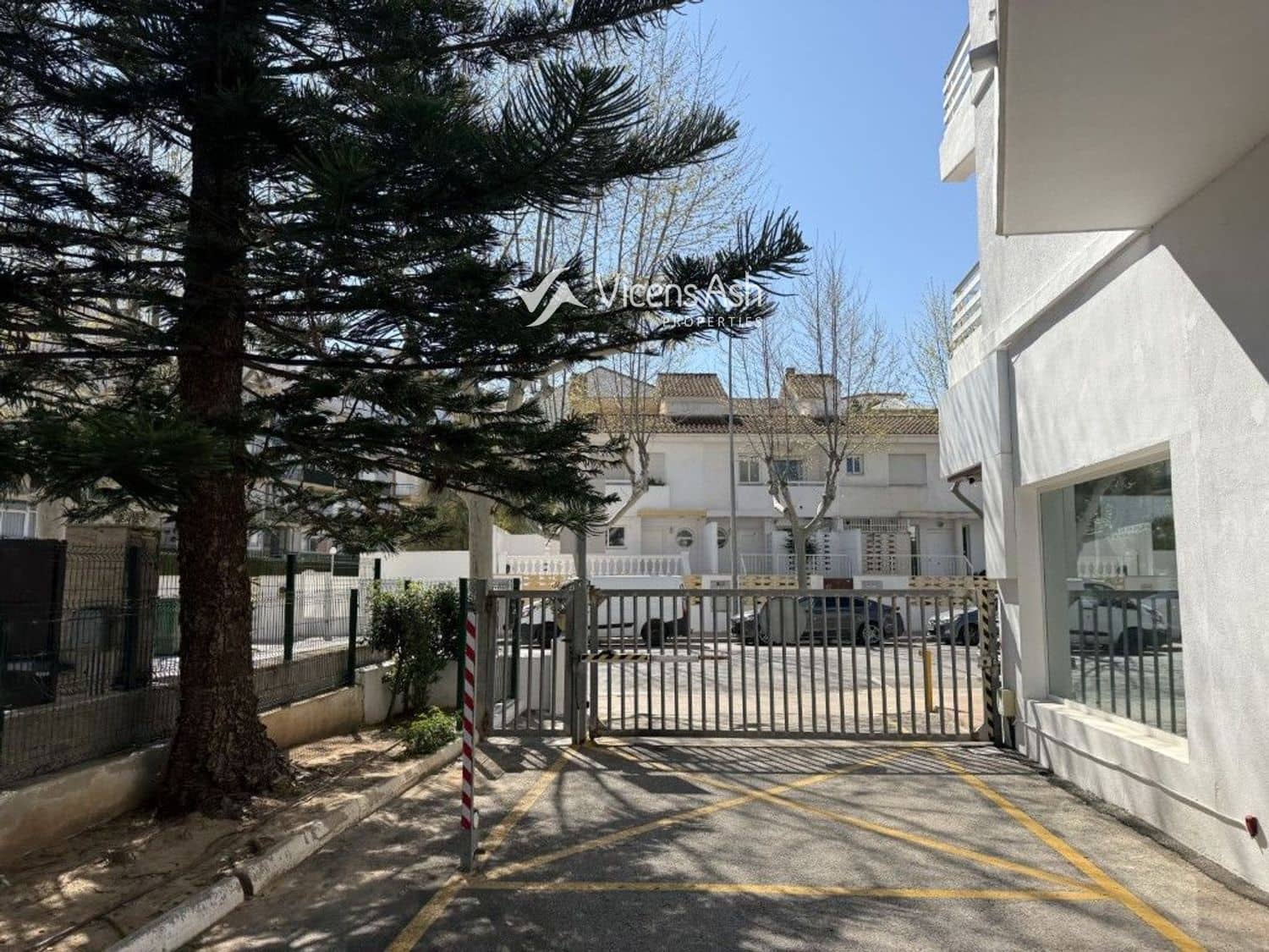 3 bedroom Flat for sale in Javea / Xabia - € 325,000 (Ref: 9726722)