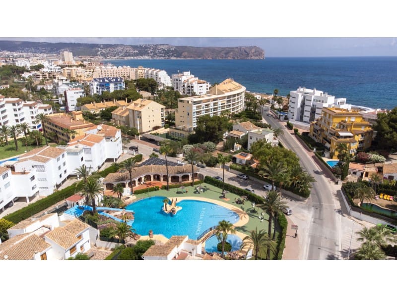 3 bedroom Townhouse for sale in Javea / Xabia - € 495,000 (Ref: 9726723)