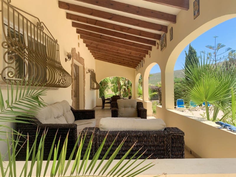 4 quarto Moradia para venda em Javea / Xabia com piscina - 795 000 € (Ref: 9772911)