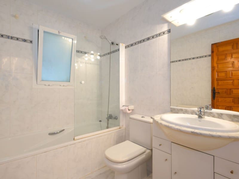 Chalet de 3 habitaciones en Javea / Xàbia en venta con piscina - 525.000 € (Ref: 9796989)