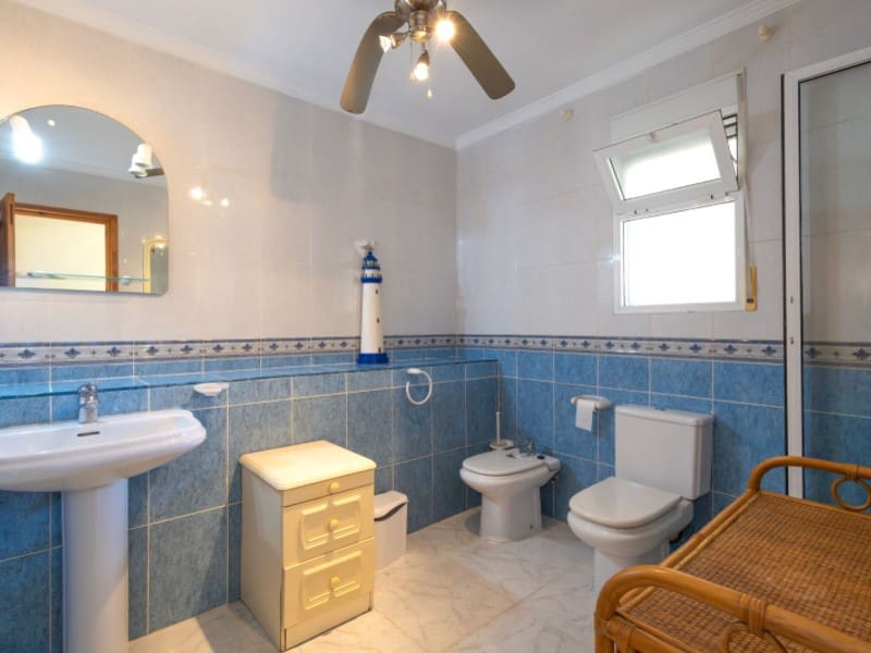 Chalet de 3 habitaciones en Javea / Xàbia en venta con piscina - 525.000 € (Ref: 9796989)