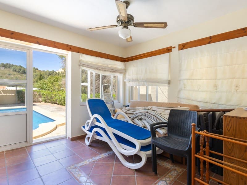 Chalet de 3 habitaciones en Javea / Xàbia en venta con piscina - 525.000 € (Ref: 9796989)