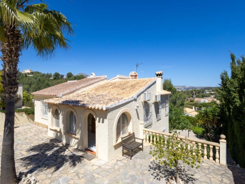 Chalet de 3 habitaciones en Javea / Xàbia en venta con piscina - 525.000 € (Ref: 9796989)