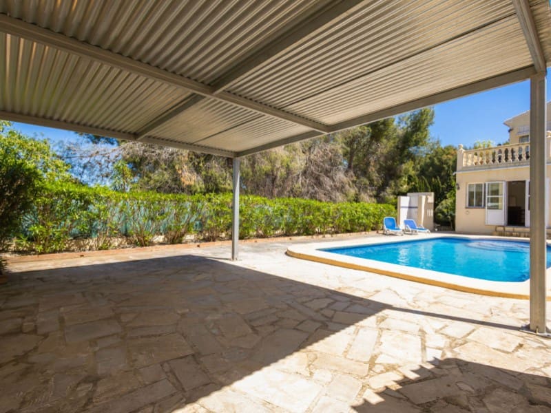 Chalet de 3 habitaciones en Javea / Xàbia en venta con piscina - 525.000 € (Ref: 9796989)