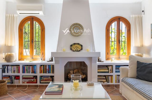 5 bedroom Townhouse for sale in Cap Martí - El Tossalet - Pinomar, Javea / Xàbia with pool garage - € 945,000 (Ref: 9834684)