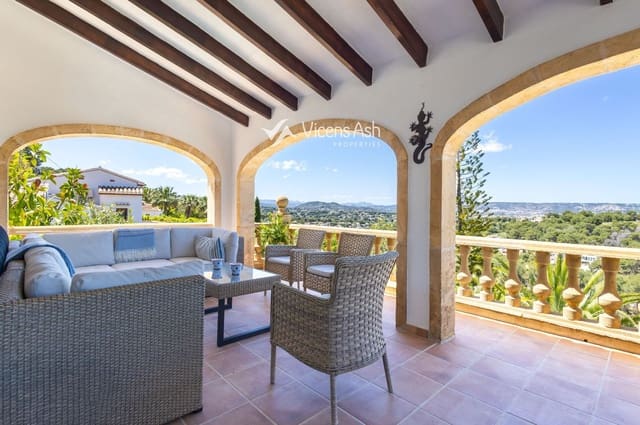 5 bedroom Townhouse for sale in Cap Martí - El Tossalet - Pinomar, Javea / Xàbia with pool garage - € 945,000 (Ref: 9834684)