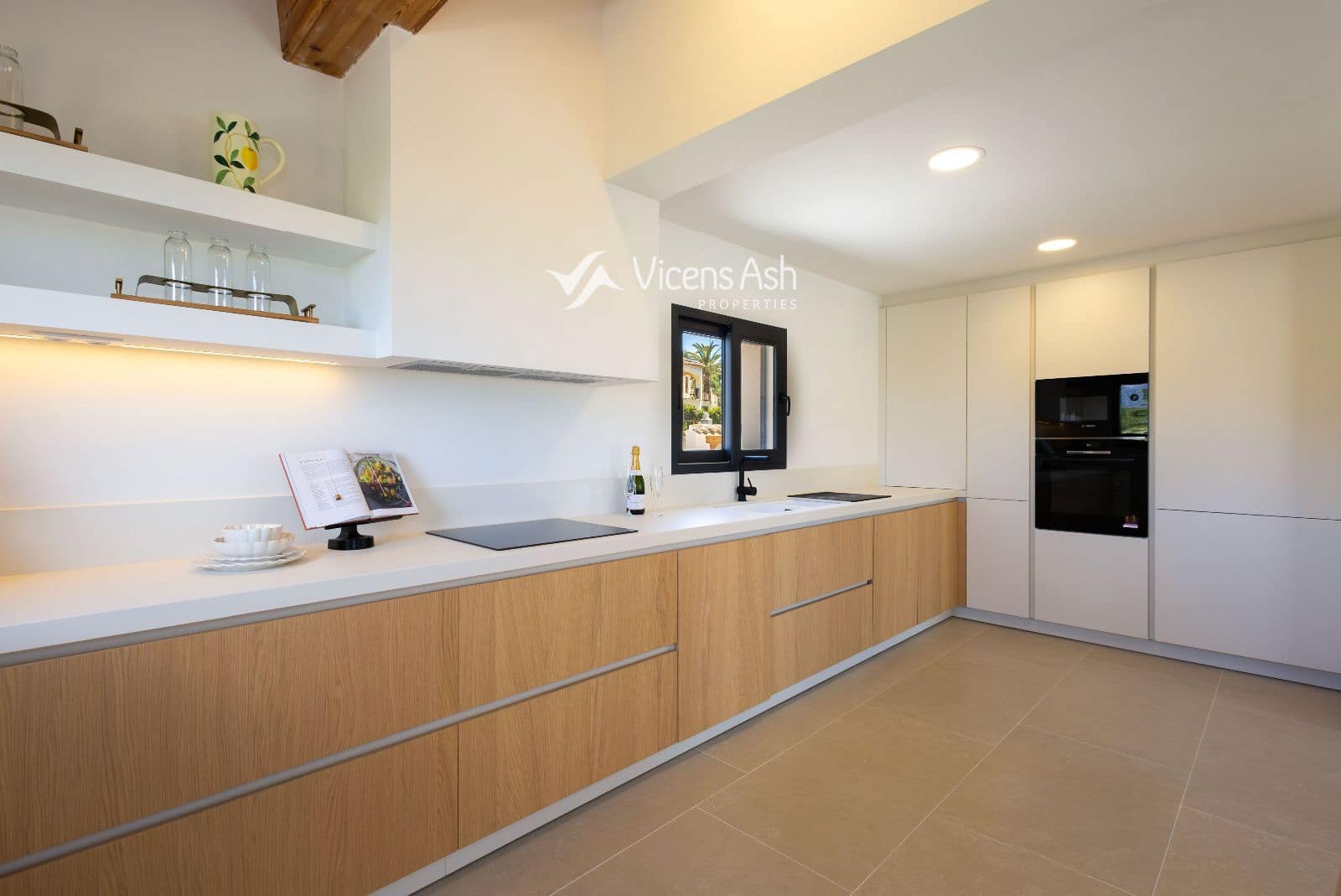 5 bedroom Townhouse for sale in Javea / Xabia with pool - € 1,395,000 (Ref: 9838697)
