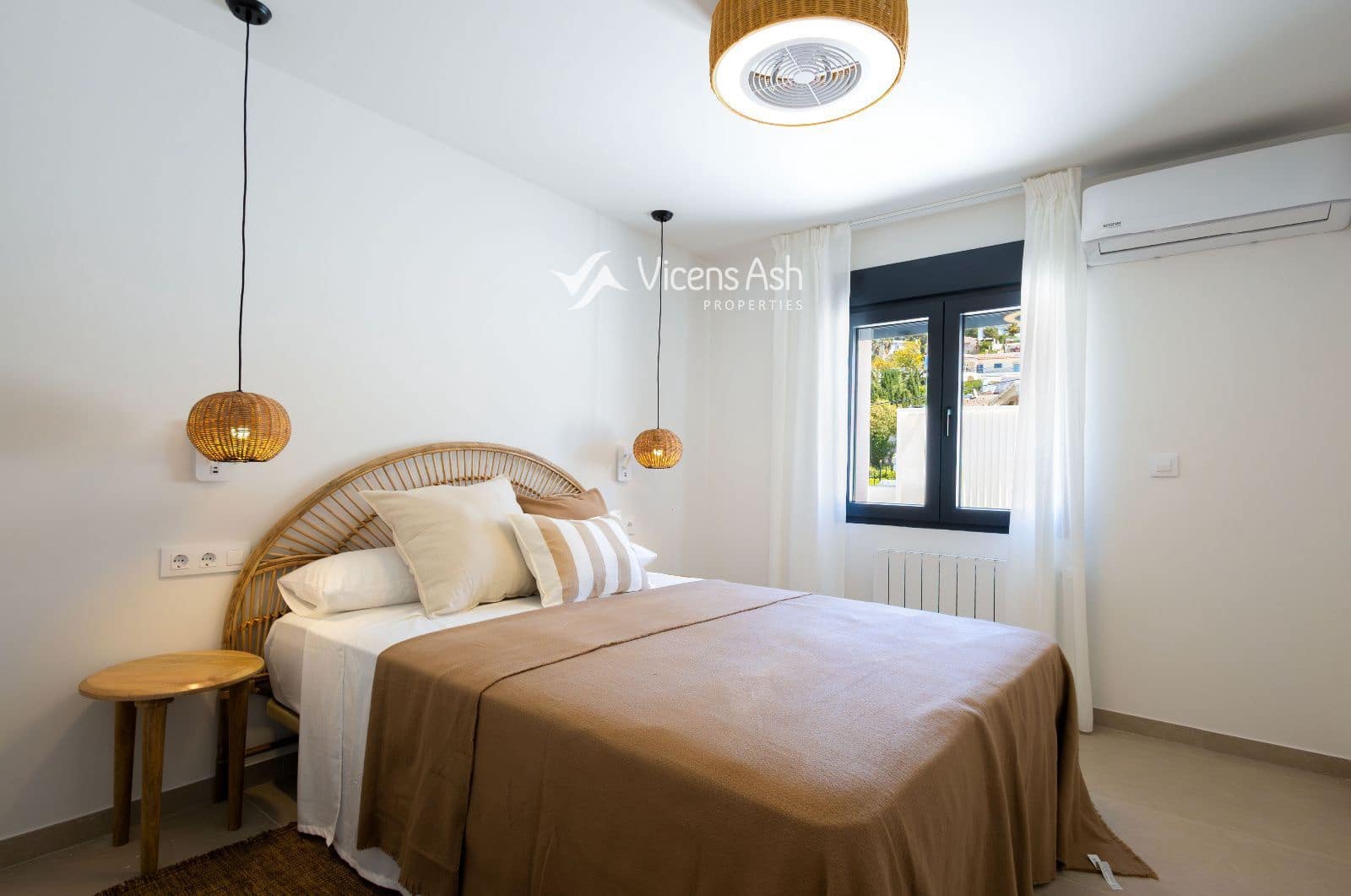 5 bedroom Townhouse for sale in Javea / Xabia with pool - € 1,395,000 (Ref: 9838697)