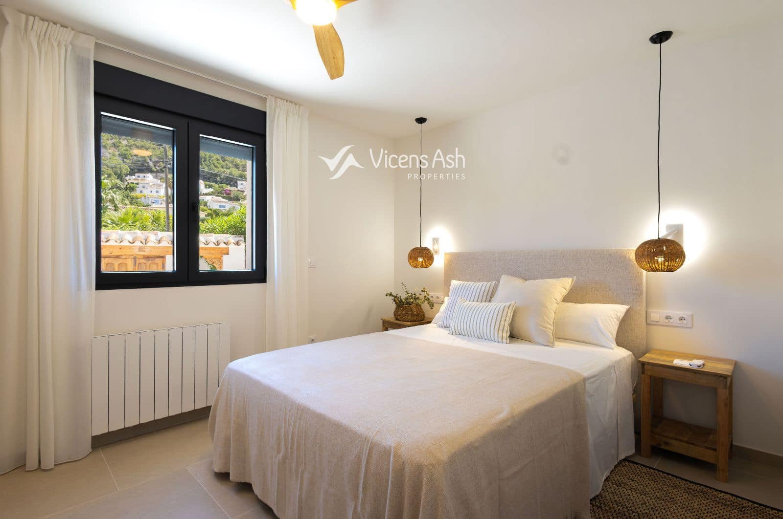 5 bedroom Townhouse for sale in Javea / Xabia with pool - € 1,395,000 (Ref: 9838697)