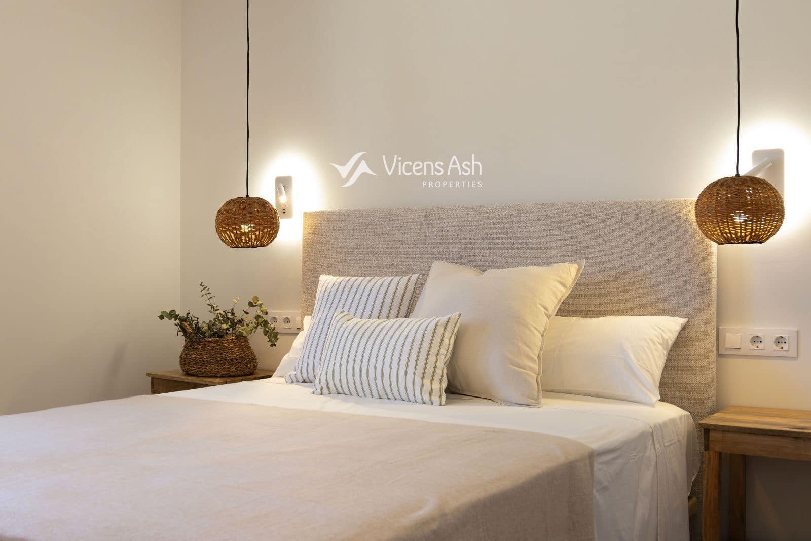 5 bedroom Townhouse for sale in Javea / Xabia with pool - € 1,395,000 (Ref: 9838697)