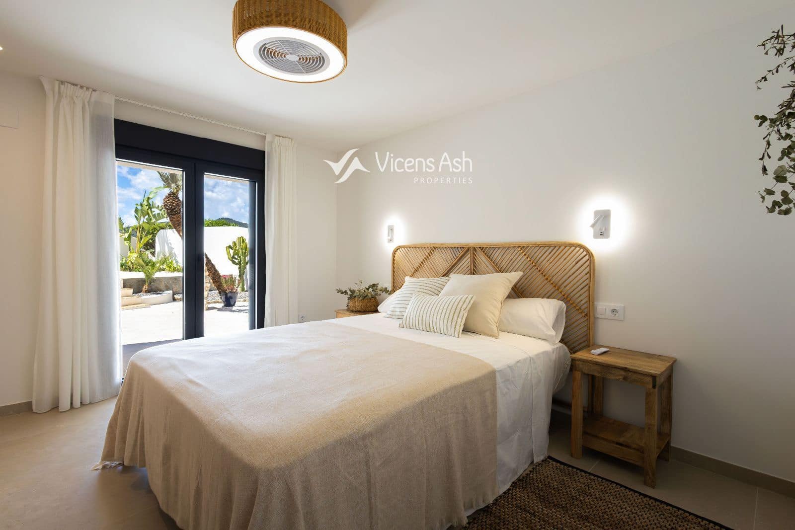 5 bedroom Townhouse for sale in Javea / Xabia with pool - € 1,395,000 (Ref: 9838697)