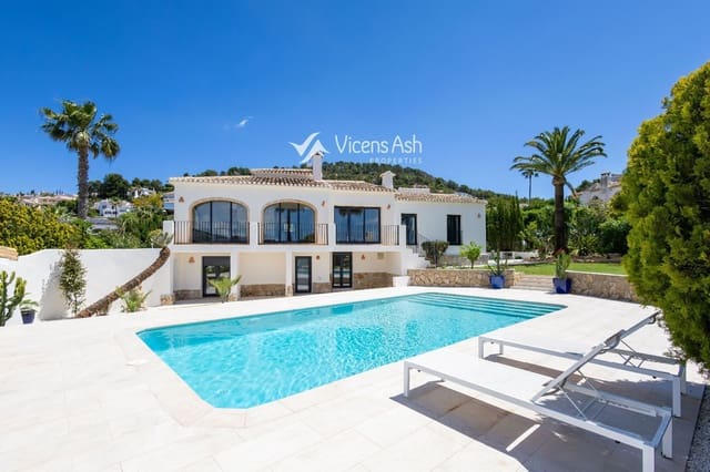 5 bedroom Townhouse for sale in Partides comunes - Adsubia, Javea / Xàbia with pool - € 1,395,000 (Ref: 9838697)