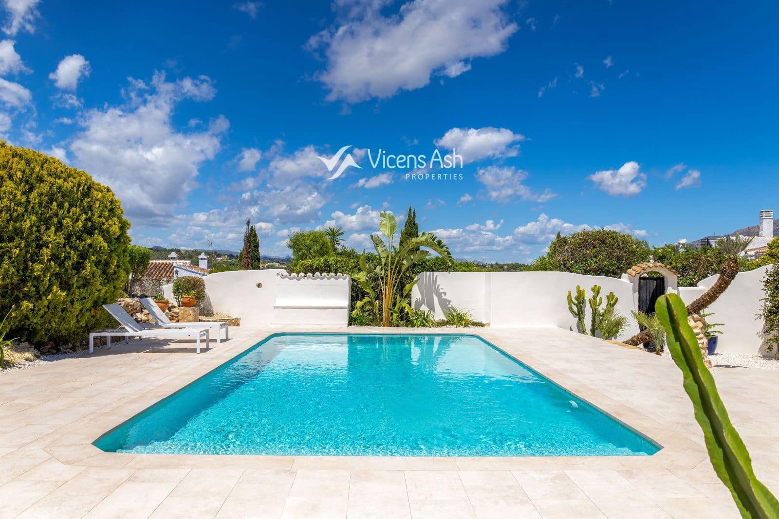 5 bedroom Townhouse for sale in Javea / Xabia with pool - € 1,395,000 (Ref: 9838697)