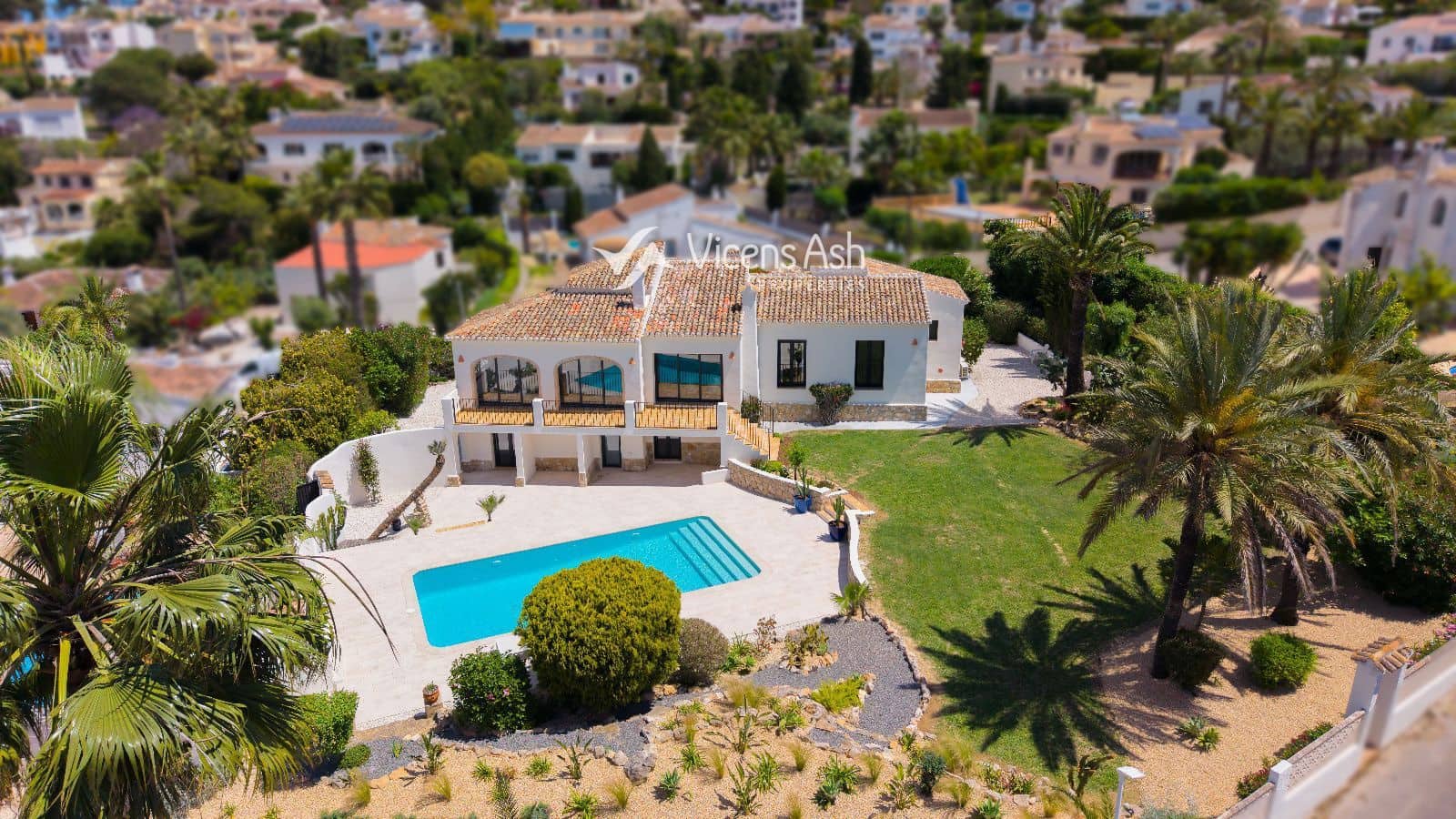 5 bedroom Townhouse for sale in Javea / Xabia with pool - € 1,395,000 (Ref: 9838697)