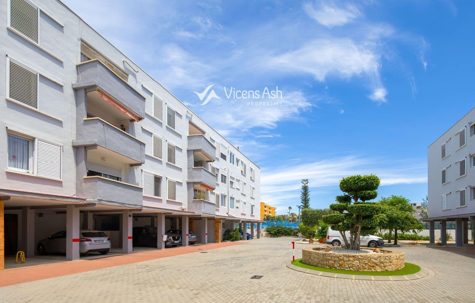 2 bedroom Flat for sale in Javea / Xabia with garage - € 285,000 (Ref: 9841594)