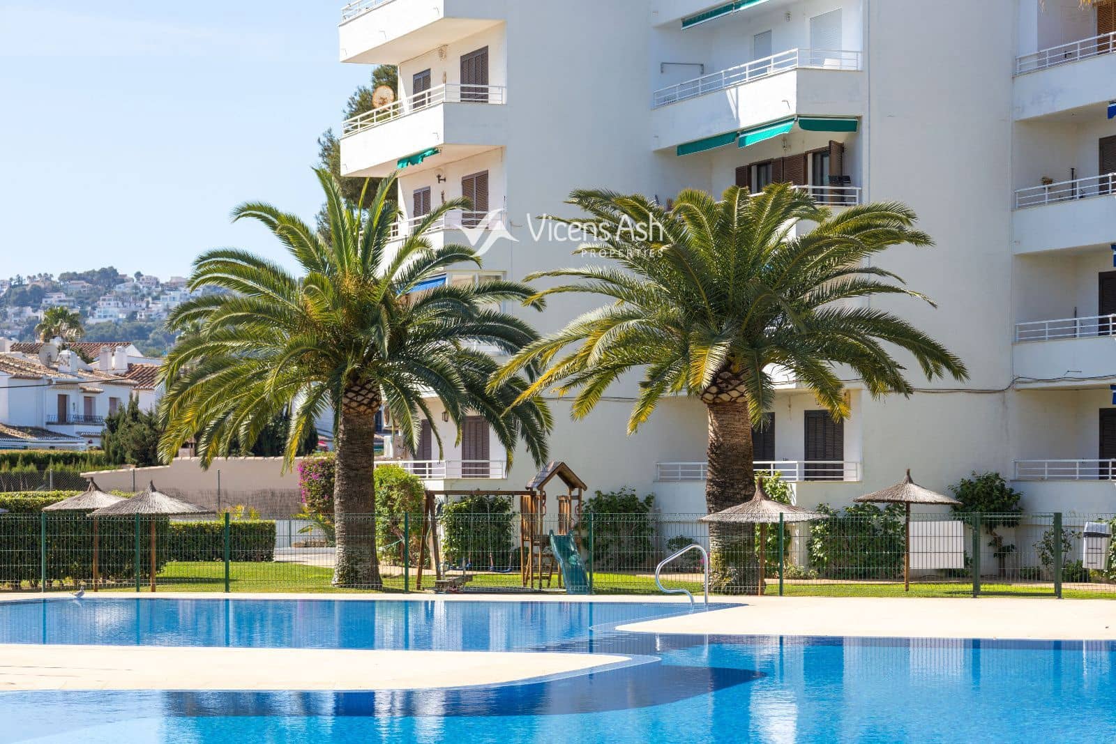 2 bedroom Flat for sale in Javea / Xabia with pool - € 360,000 (Ref: 9863568)