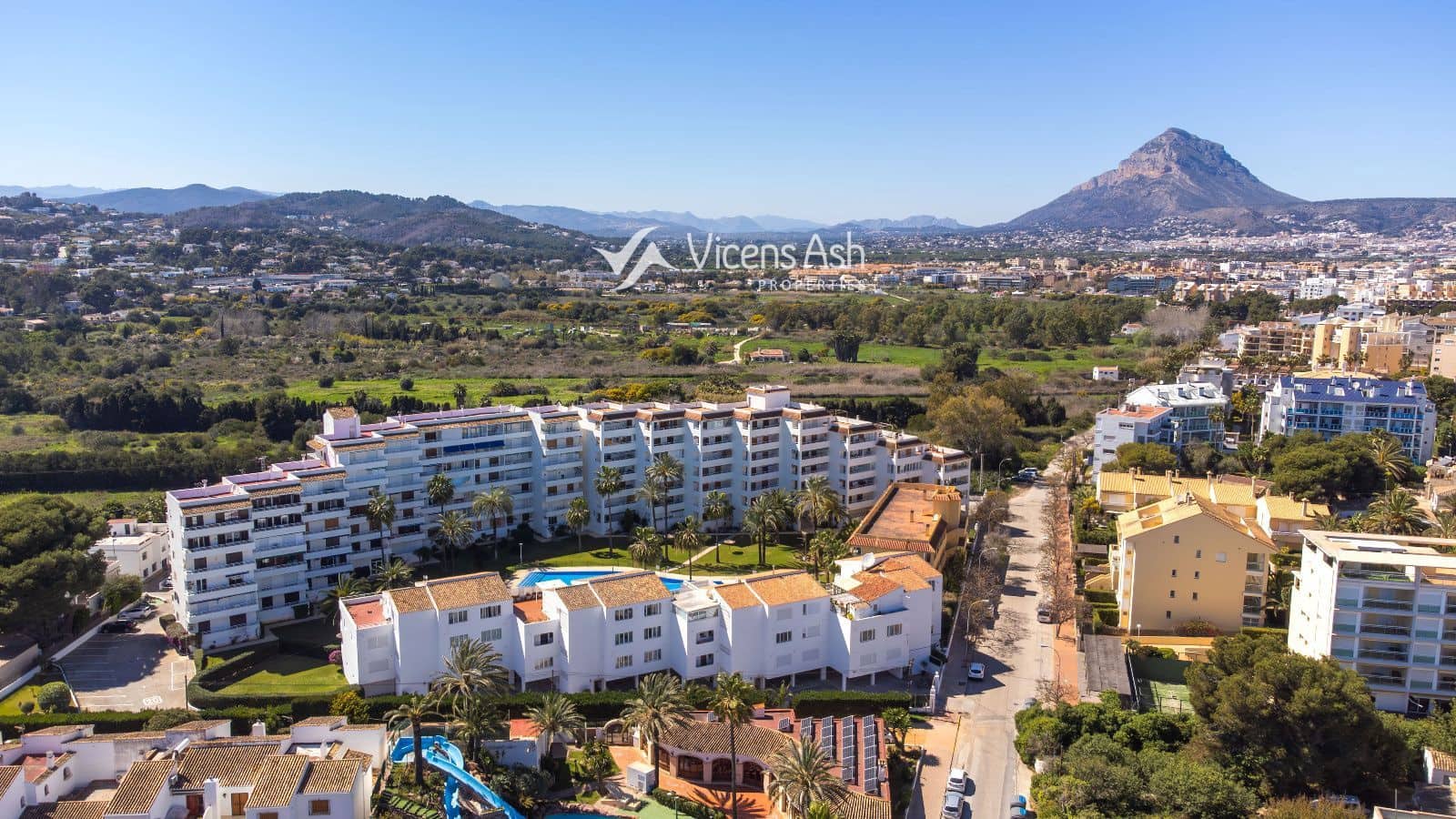 2 bedroom Flat for sale in Javea / Xabia with pool - € 360,000 (Ref: 9863568)