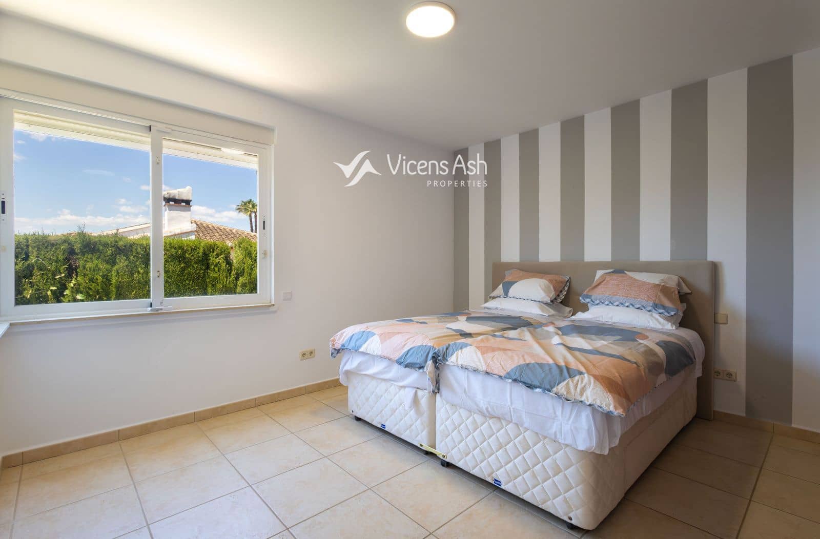 5 soverom Hus til salgs i Javea / Xabia med svømmebasseng garasje - € 1 500 000 (Ref: 9863569)