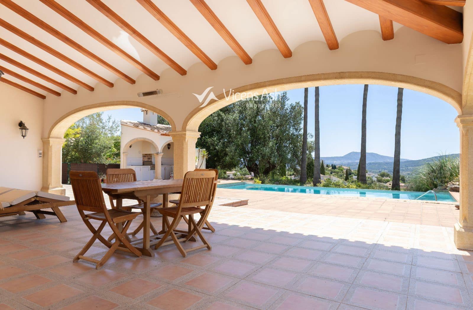 5 soverom Hus til salgs i Javea / Xabia med svømmebasseng garasje - € 1 500 000 (Ref: 9863569)