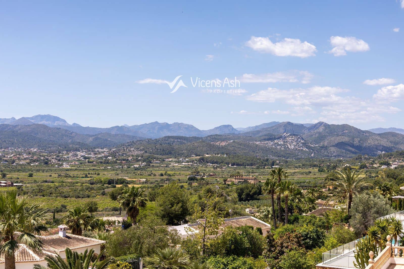 5 soverom Hus til salgs i Javea / Xabia med svømmebasseng garasje - € 1 500 000 (Ref: 9863569)